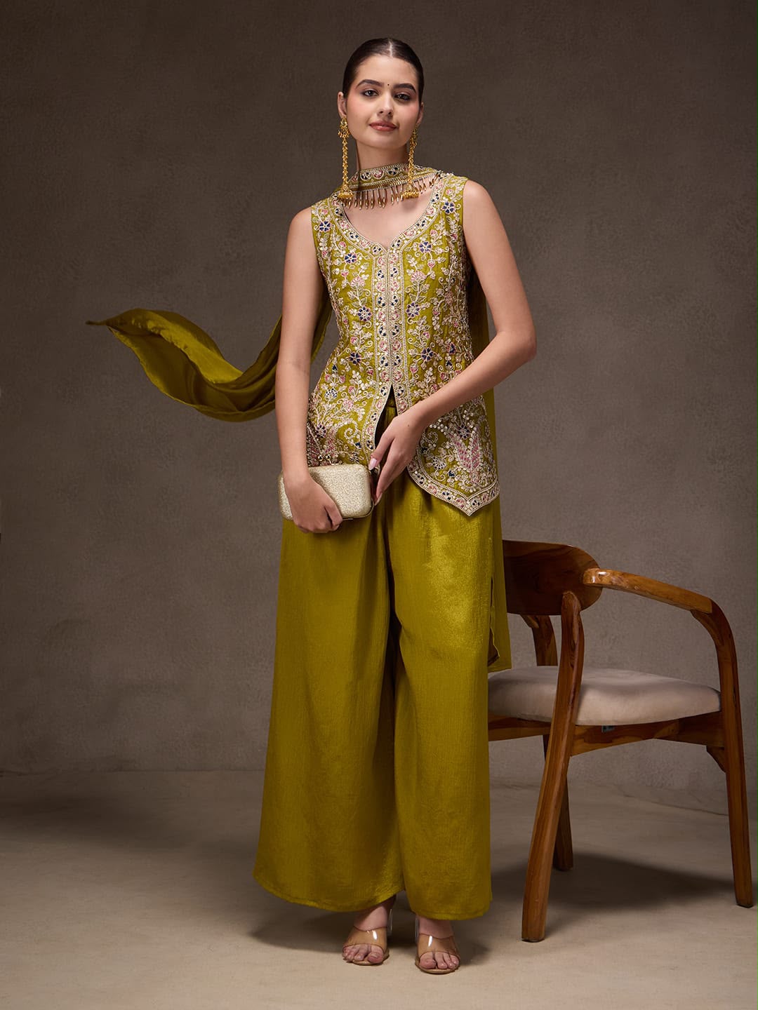 Zynara Aabroo Sharara Set