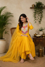Sunheri Noor Suit Set