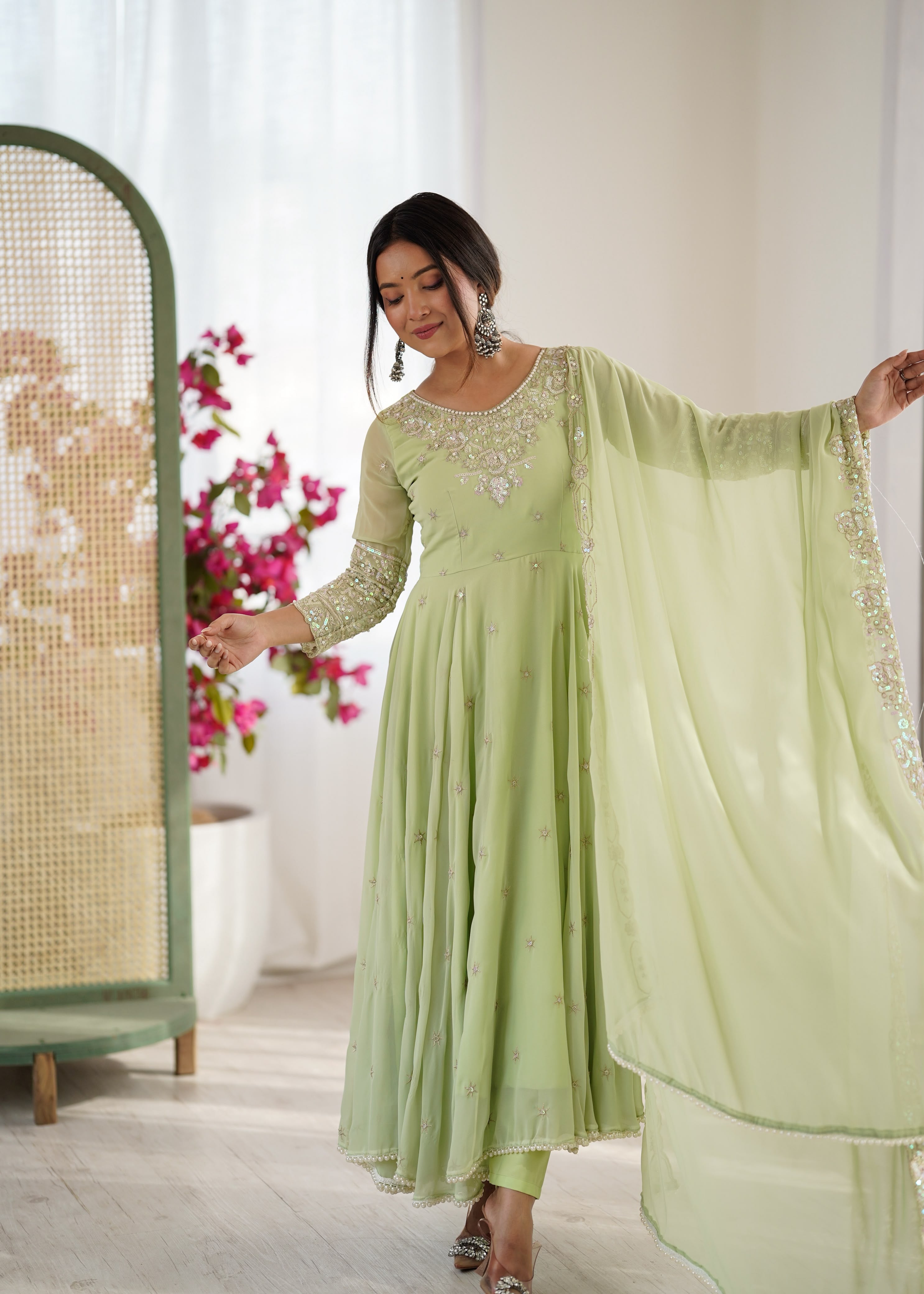 Zynara Pistachio Noor