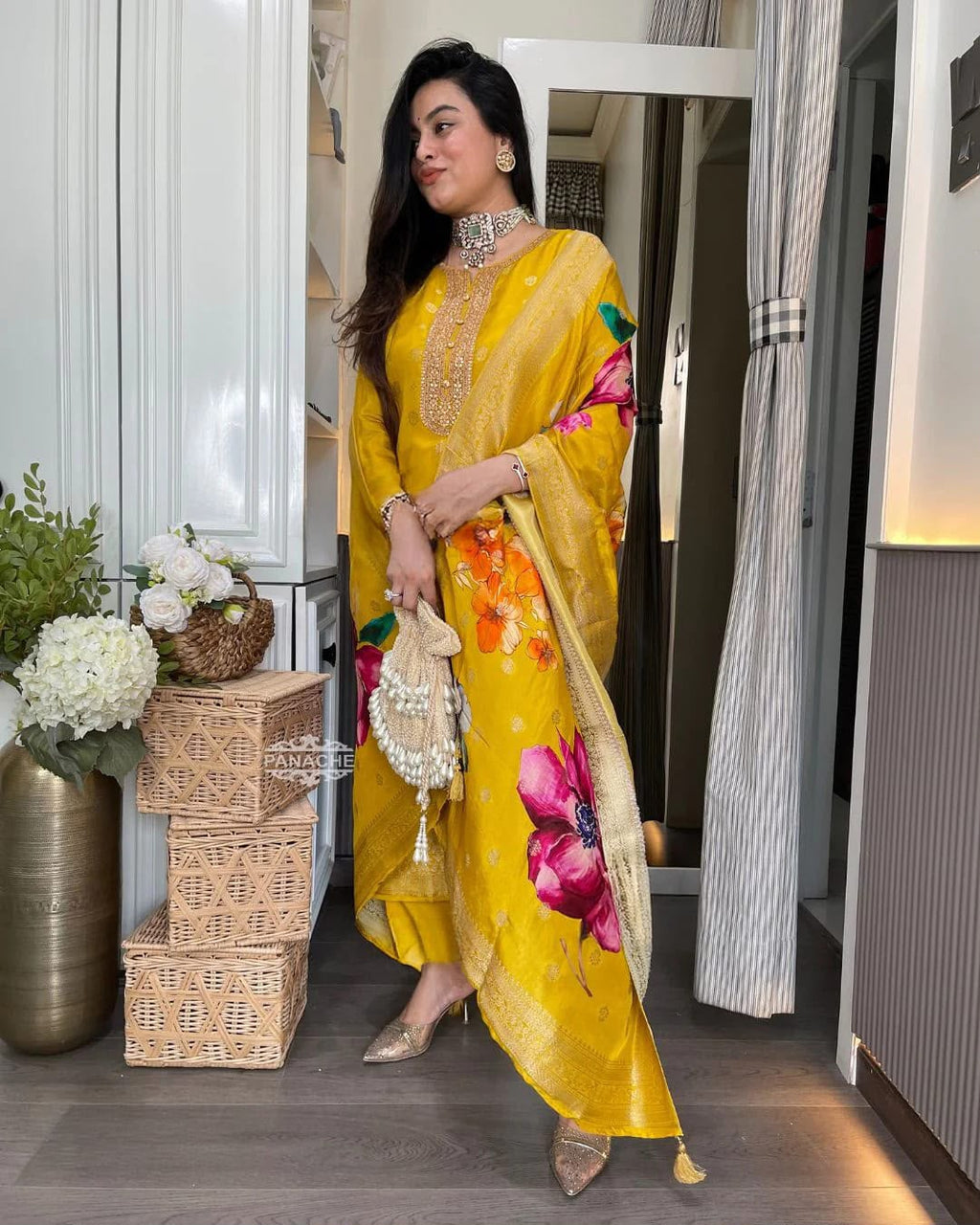 Zynara Vasundhara Kurta Set