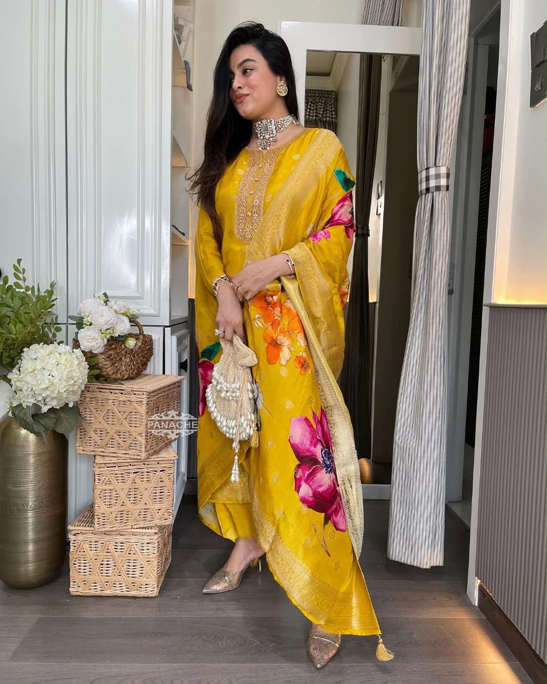 Zynara Vasundhara Kurta Set