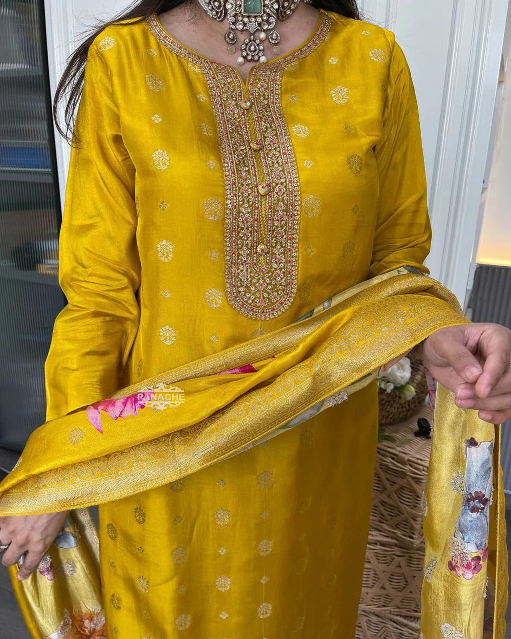 Zynara Vasundhara Kurta Set