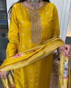 Zynara Vasundhara Kurta Set