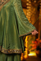 Chandrika Olive Ivory