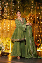Chandrika Olive Ivory