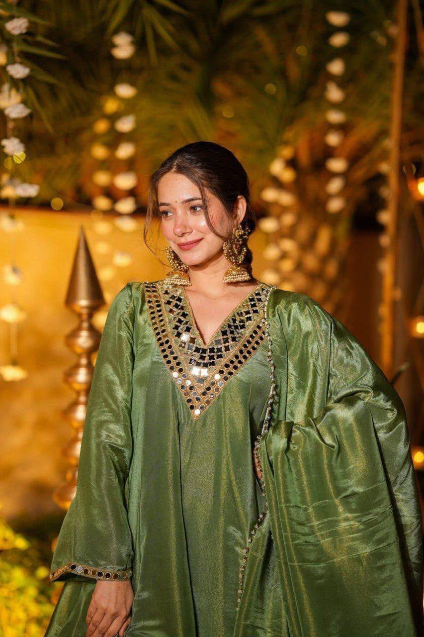 Chandrika Olive Ivory