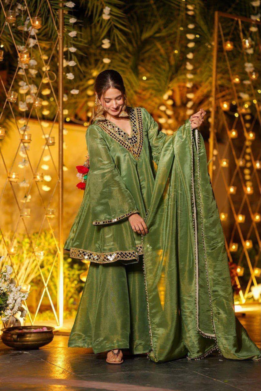Chandrika Olive Ivory